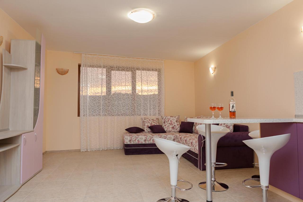 Apartment Amelia Siv Varna Dış mekan fotoğraf